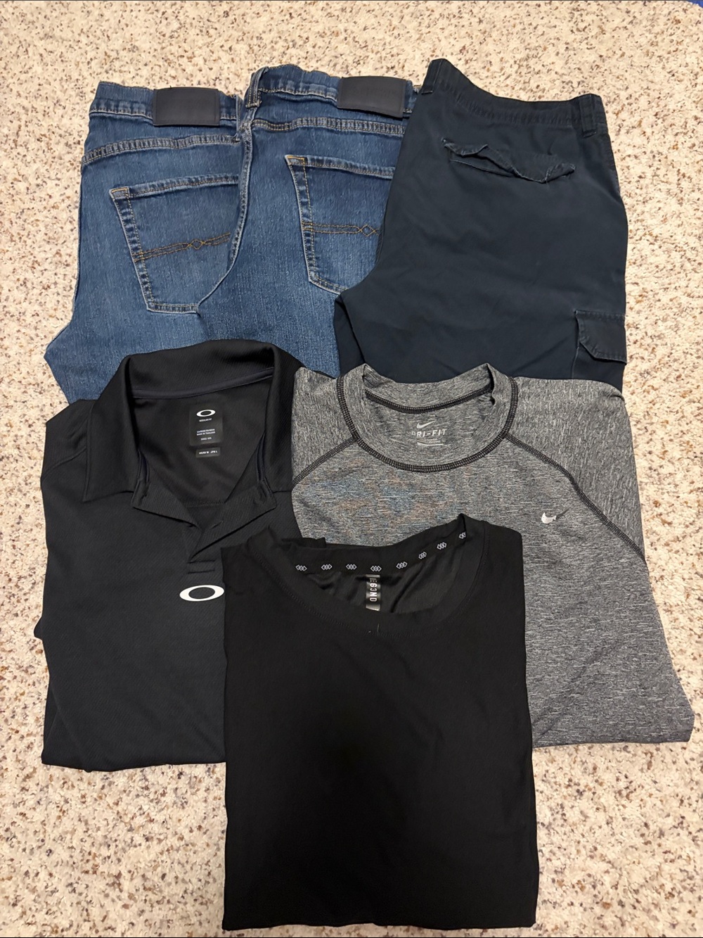 Lucky, Oakley, Nike & Legend Mens Bundle